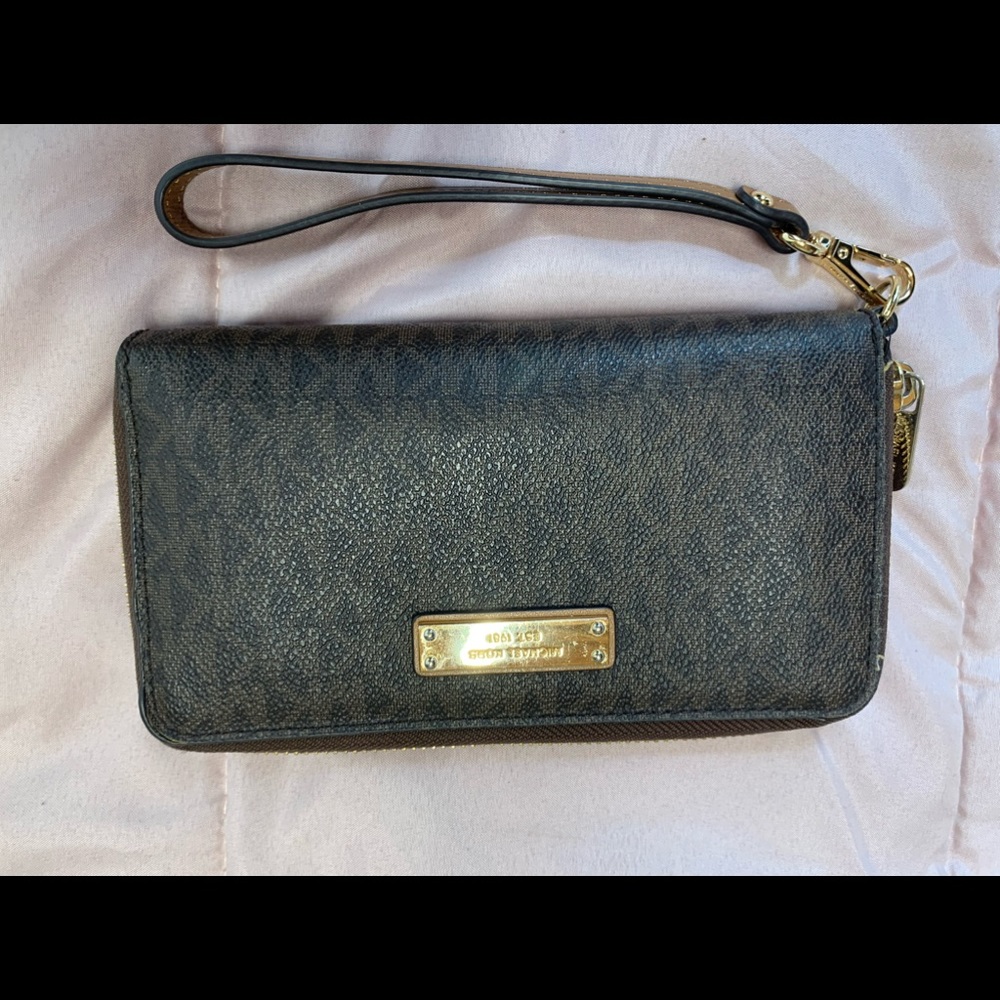 Original Michael Kors wallet.